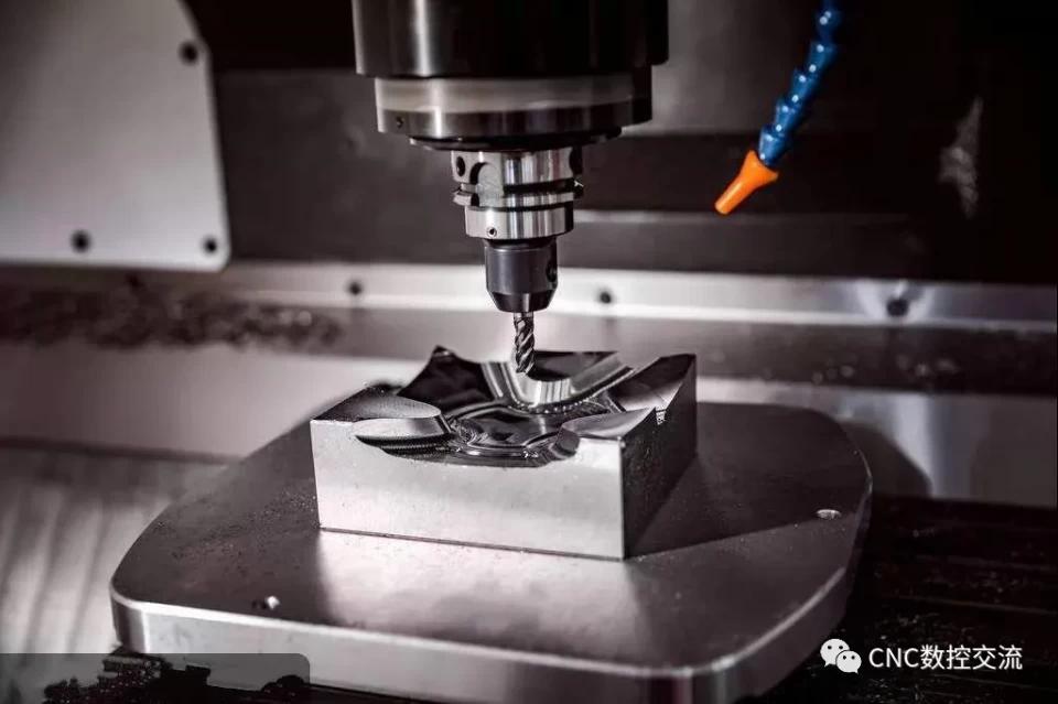 機夾式槍鉆深孔加工新形勢